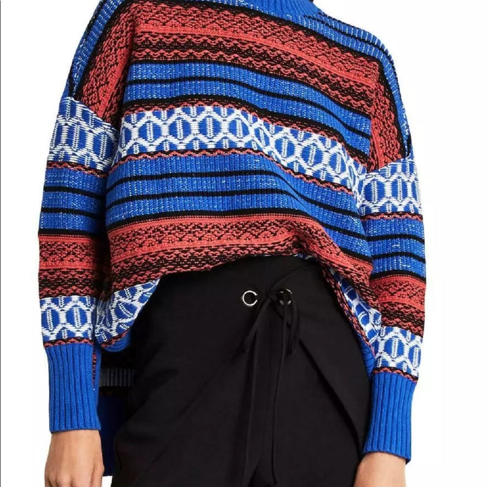BCBG MAX AZRIA OVERSIZED SWEATER SIZE XXS FIT BIG